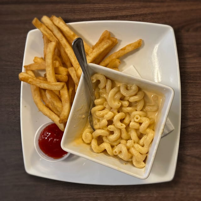 Kids Mac & Cheese.